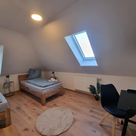 Evelyns Apartment, Nahe Der Therme Und Dem Zentrum, Privat Parkplatz, Balkon, Highspeed-Wlan Bad Kissingen Esterno foto