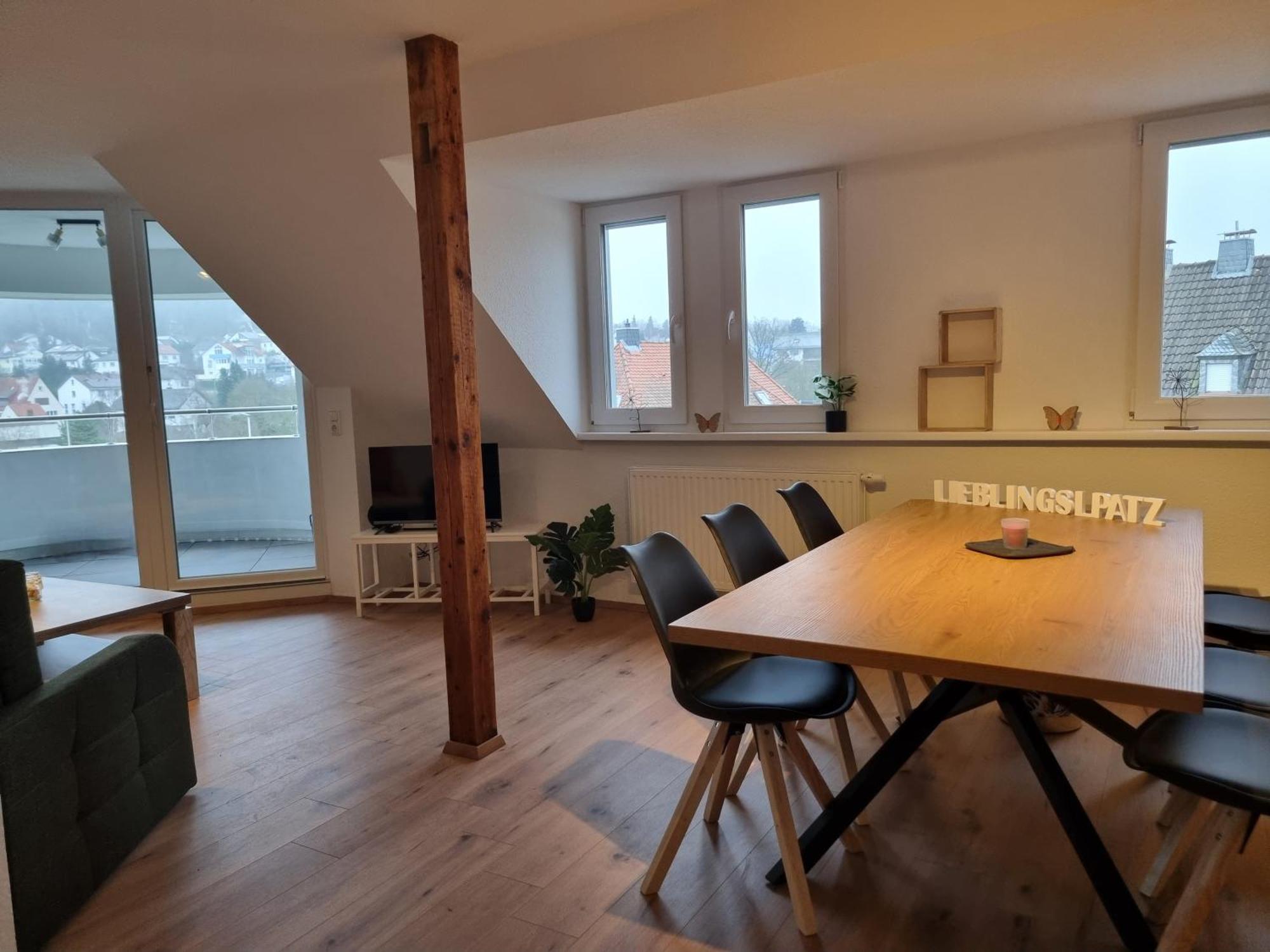 Apartment Evelyns Apartment, Nahe Der Therme Und Dem Zentrum, Privat Parkplatz, Balkon, Highspeed-wlan